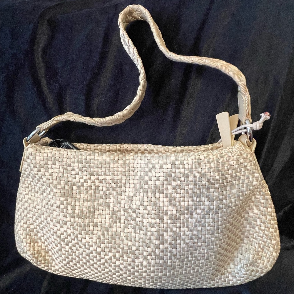 The Sak cream Woven Shoulder Bag